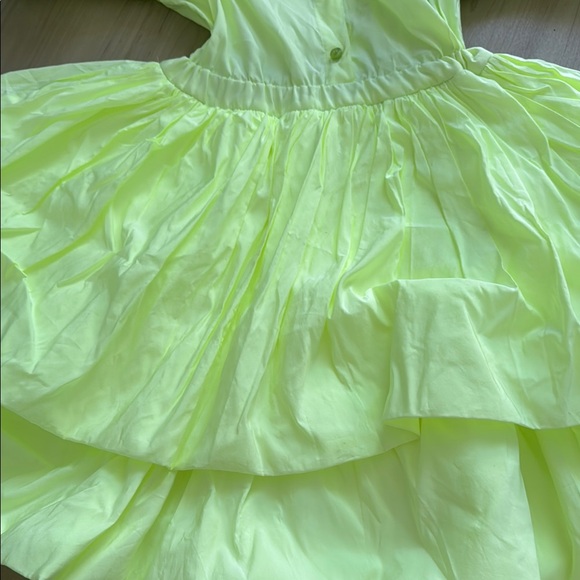 Lime Green Button-Up dress by Caroline Bosmans - Picture 5 of 7